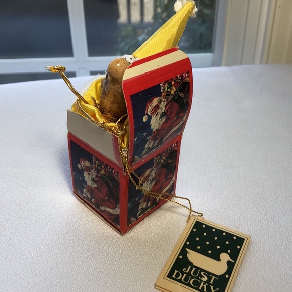 Vintage JUST DUCKY  Porcelain Circus Bear in Christmas Box Ornament - Picture 6 of 6